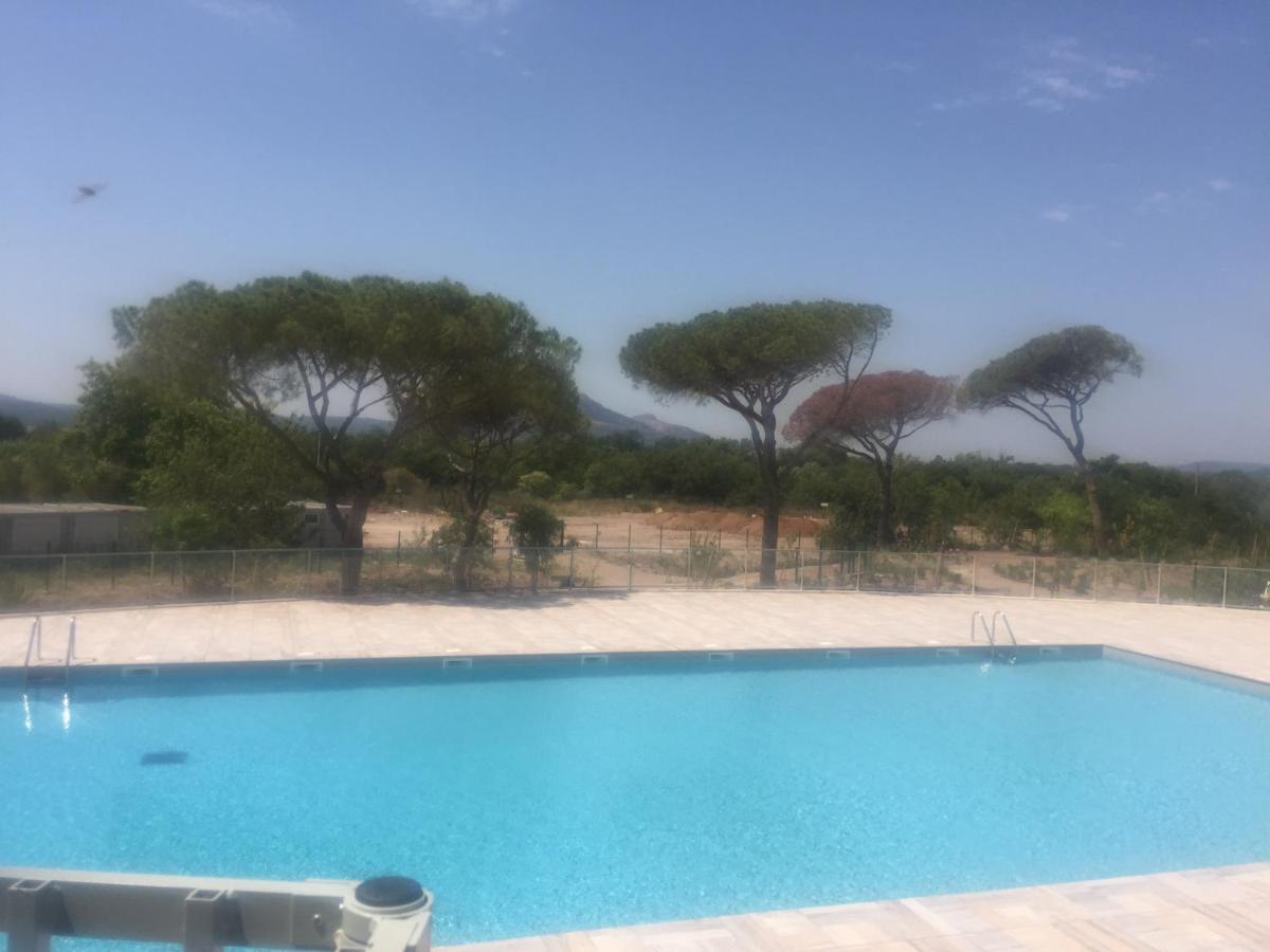 Appartement Neuf Moderne Avec Piscine Puget-sur Argens Exterior photo